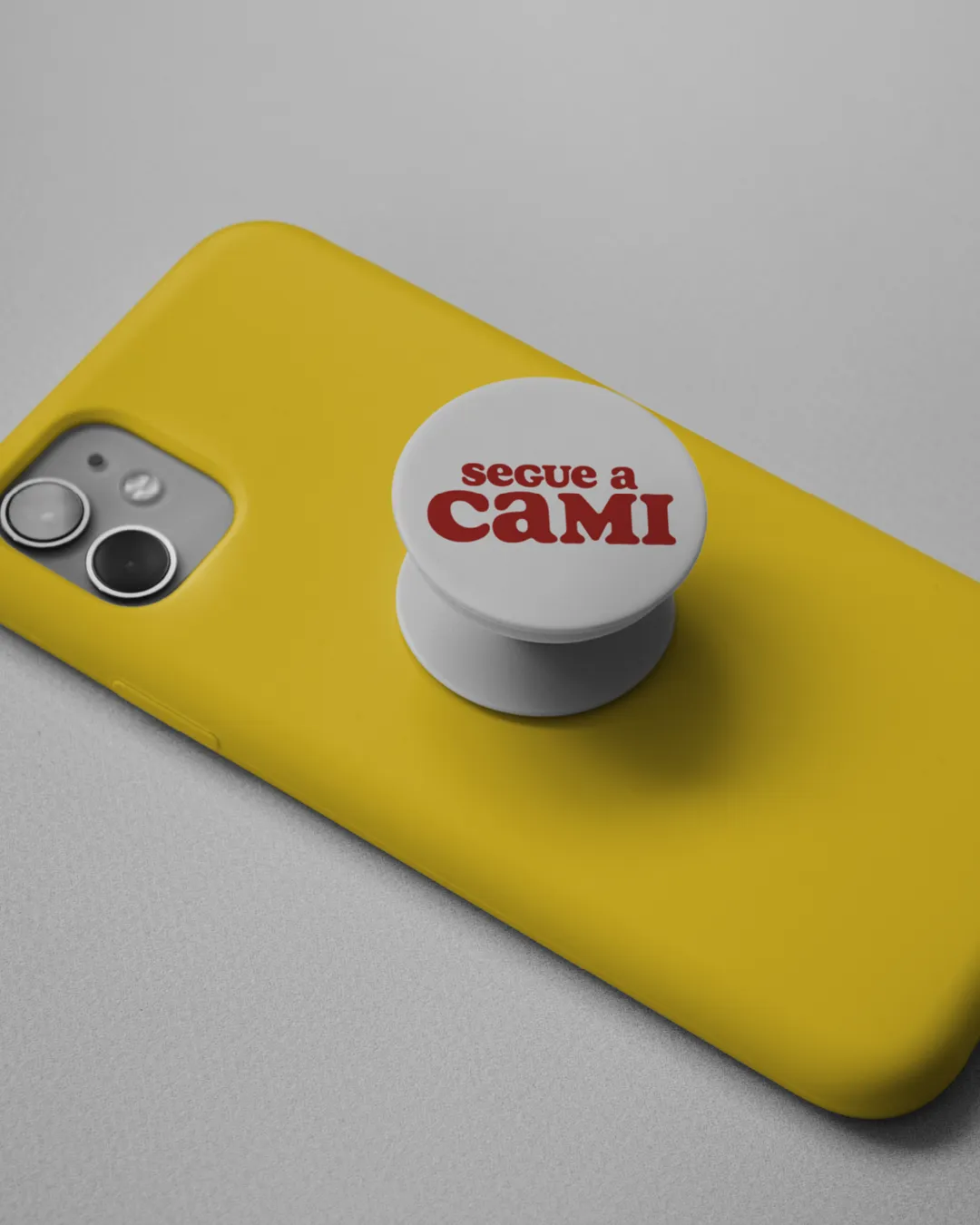 Segue a Cami identidade visual aplicada em suporte para celular personalizado
